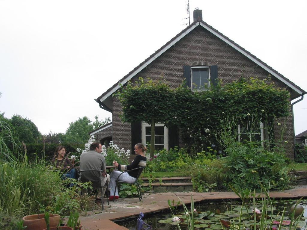 Bed and Breakfast De Hoge Peel à Heythuysen Extérieur photo
